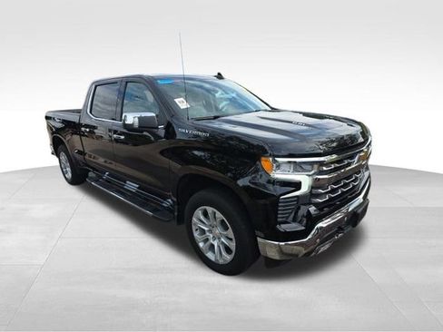 Used 2023 Chevrolet Silverado 1500 LTZ w/ LTZ Premium Package image 33