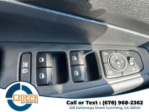 Used 2019 Hyundai Santa Fe SEL image 31