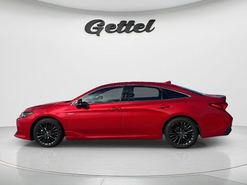 Used 2021 Toyota Avalon XSE FWD image 8