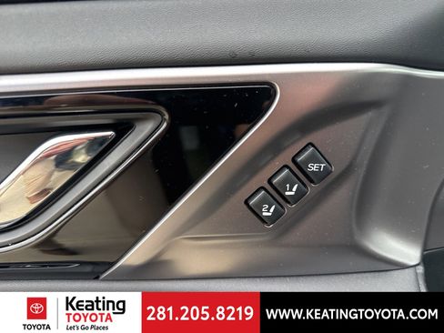 Used 2024 Subaru Outback Touring XT image 13