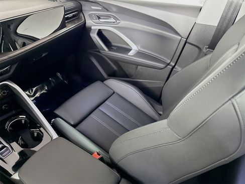 New 2025 Audi Q5 Premium Plus image 24