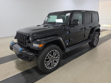 Used 2023 Jeep Wrangler Unlimited Sahara AWD/4WD image 1