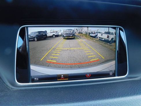 Used 2016 Mercedes-Benz E 350 4MATIC Sedan image 25