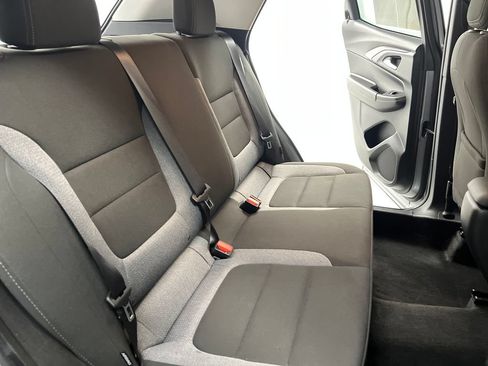Used 2025 Chevrolet TrailBlazer LT AWD/4WD image 21