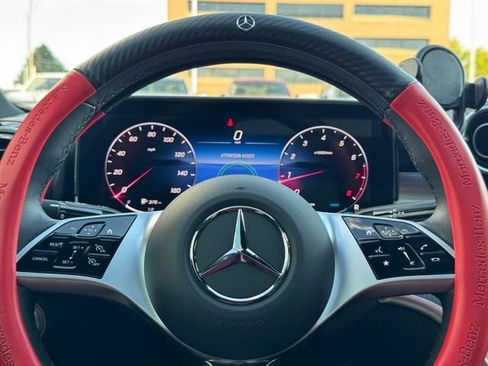Used 2024 Mercedes-Benz C 300 4MATIC Sedan image 22