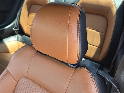 Used 2022 Ford Mustang Premium RWD image 22