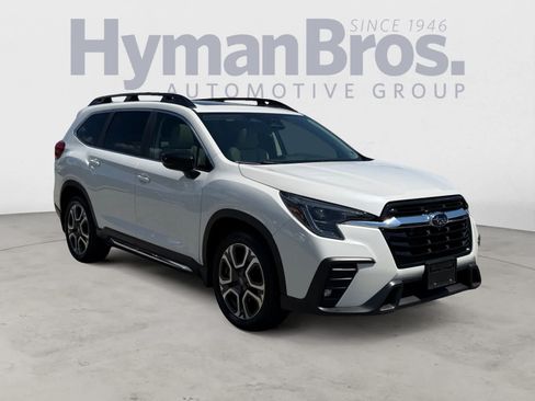 Used 2024 Subaru Ascent Limited w/ Technology Package AWD/4WD image 1