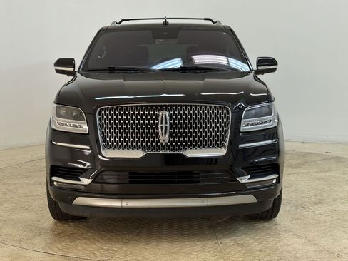 Used 2019 Lincoln Navigator Reserve w/ Cargo Package AWD/4WD image 6