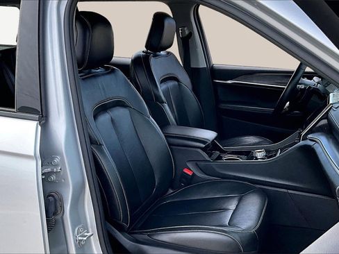 Used 2022 Jeep Grand Cherokee L Limited image 7