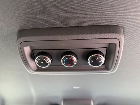 Used 2019 Dodge Grand Caravan SXT FWD image 22