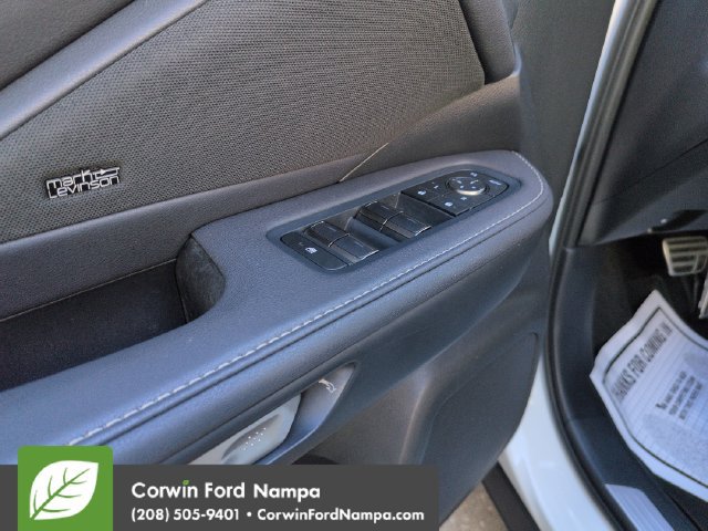 Used 2025 Lexus TX 500h AWD w/ Technology Package image 11