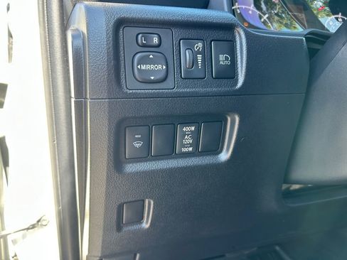 Used 2020 Toyota 4Runner SR5 Premium image 22