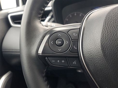 Used 2024 Toyota Corolla Cross SE image 21