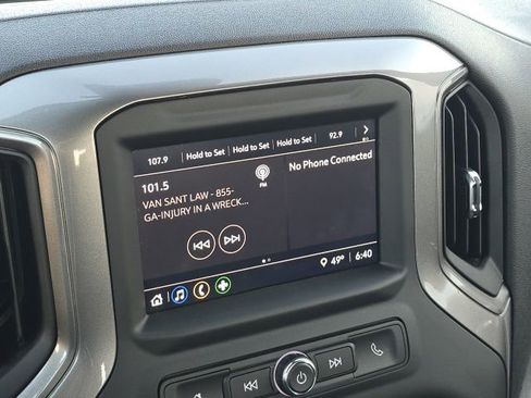 Used 2025 Chevrolet Silverado 1500 W/T image 21