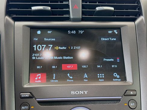 Used 2017 Ford Fusion Energi Titanium FWD image 15