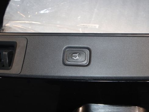 New 2026 Ford Expedition Tremor image 40