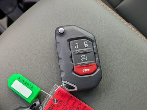 New 2026 Jeep Gladiator Mojave image 31