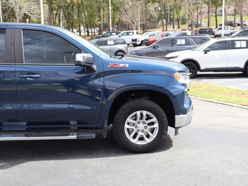 Used 2023 Chevrolet Silverado 1500 LT image 6