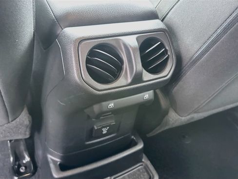 Used 2023 Jeep Wrangler Unlimited w/ Sun & Screen Package AWD/4WD image 28