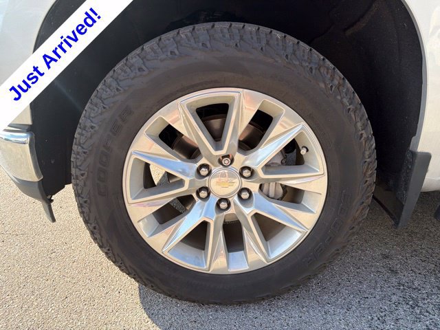 Used 2020 Chevrolet Silverado 1500 LTZ w/ LTZ Plus Package RWD image 12