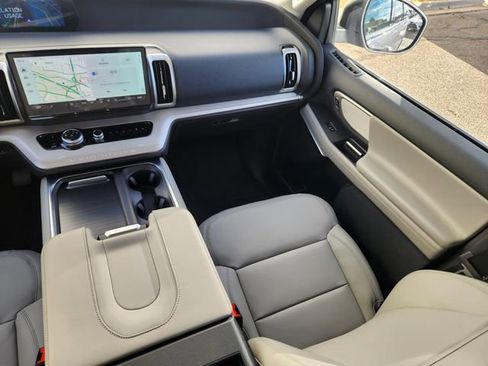 New 2026 Ford Expedition Max Active image 12