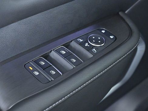 New 2026 Nissan Armada Platinum image 17