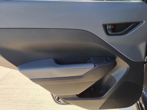 Used 2024 Subaru Crosstrek 2.5i Sport image 11