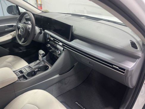 New 2026 Hyundai Sonata SE FWD image 24
