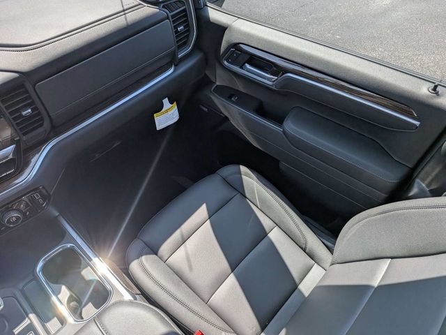New 2026 Chevrolet Silverado 1500 RST w/ RST All Star Premium Package AWD/4WD image 17