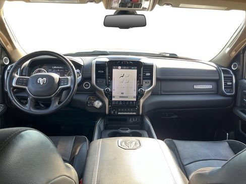 Used 2022 RAM 2500 Laramie AWD/4WD image 10