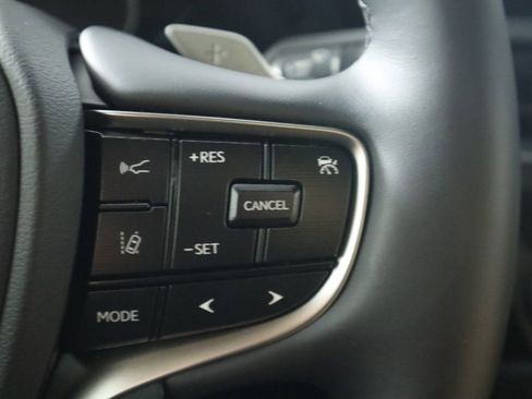 Certified 2025 Lexus ES 300h w/ Premium Package image 12