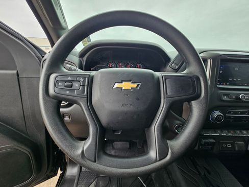 Used 2025 Chevrolet Silverado 2500 Custom w/ Custom Convenience Package AWD/4WD image 18