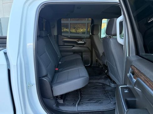 Used 2023 GMC Sierra 1500 SLE AWD/4WD image 25