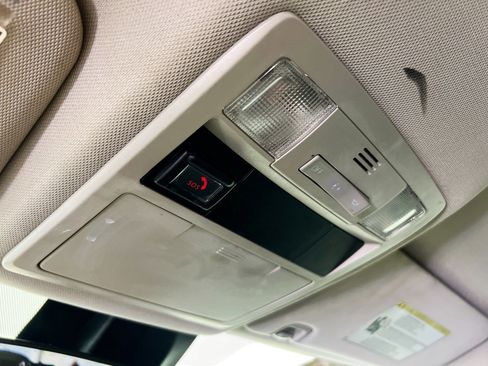 Used 2020 Toyota Tacoma SR image 19