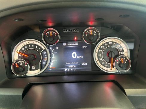 Used 2015 RAM 1500 Big Horn AWD/4WD image 25