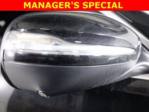 Used 2024 Mercedes-Benz GLE 350 4MATIC w/ AMG Line Exterior image 56