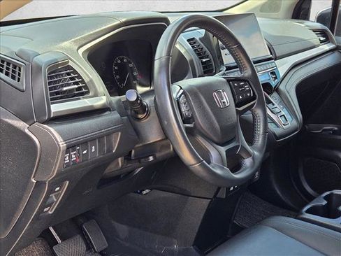 Used 2025 Honda Odyssey EX-L image 9