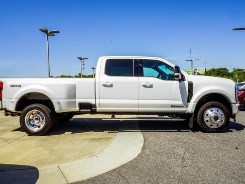 Used 2025 Ford F450 Platinum AWD/4WD image 6