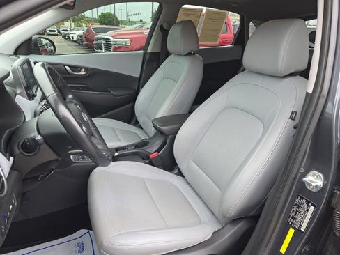 Used 2021 Hyundai Kona Ultimate w/ Cargo Package AWD/4WD image 16