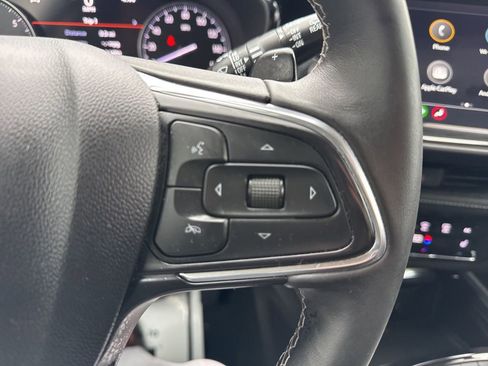 Used 2023 Buick Envision Essence image 19