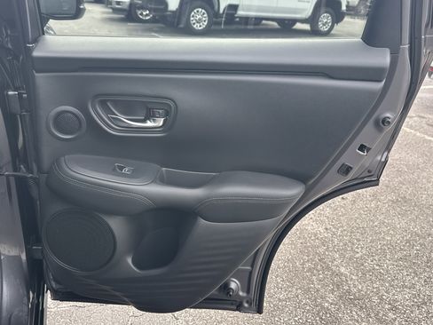 Used 2023 Honda HR-V EX-L image 21