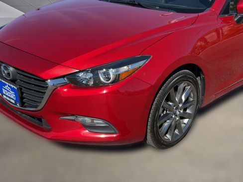 Used 2018 MAZDA MAZDA3 Touring FWD image 26