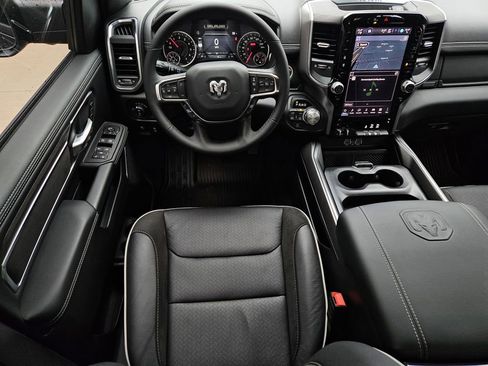 New 2026 RAM 1500 Laramie AWD/4WD image 9