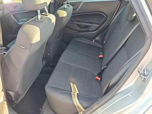 Used 2019 Ford Fiesta SE image 12