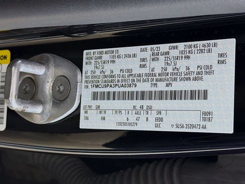 Used 2023 Ford Escape ST-Line Elite AWD/4WD image 41