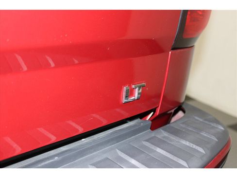 Used 2018 Chevrolet Silverado 1500 LT w/ All Star Edition image 21