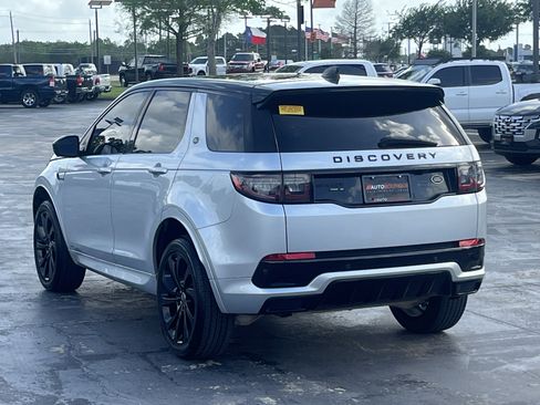 Used 2020 Land Rover Discovery Sport SE R-Dynamic image 8
