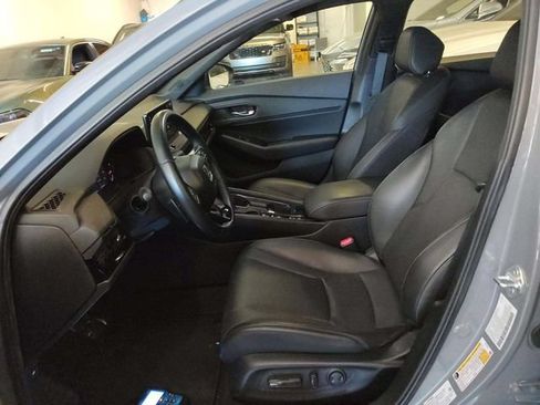 Used 2025 Honda Accord Sport image 5