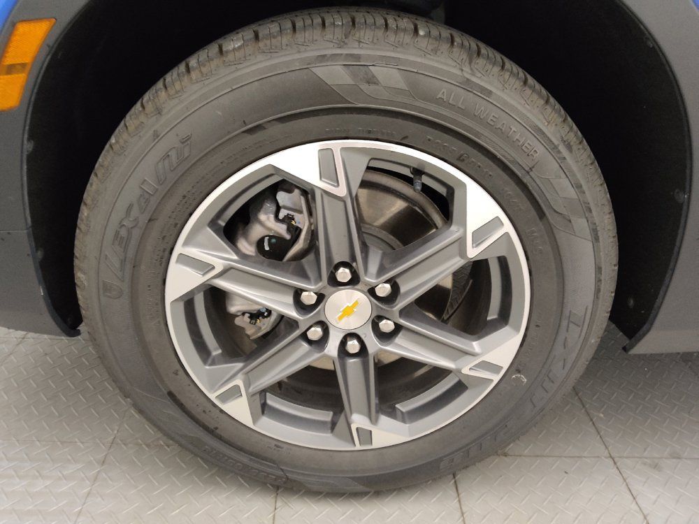 Used 2025 Chevrolet Blazer LT FWD image 31