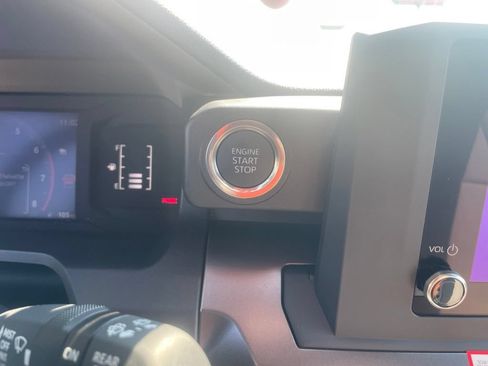 New 2026 Toyota 4Runner SR5 AWD/4WD image 22